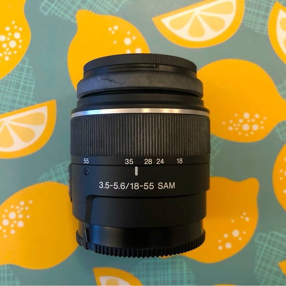 Sony Alpha 330 (Sony A330) kit with 2 lenses - Picture 8 of 13